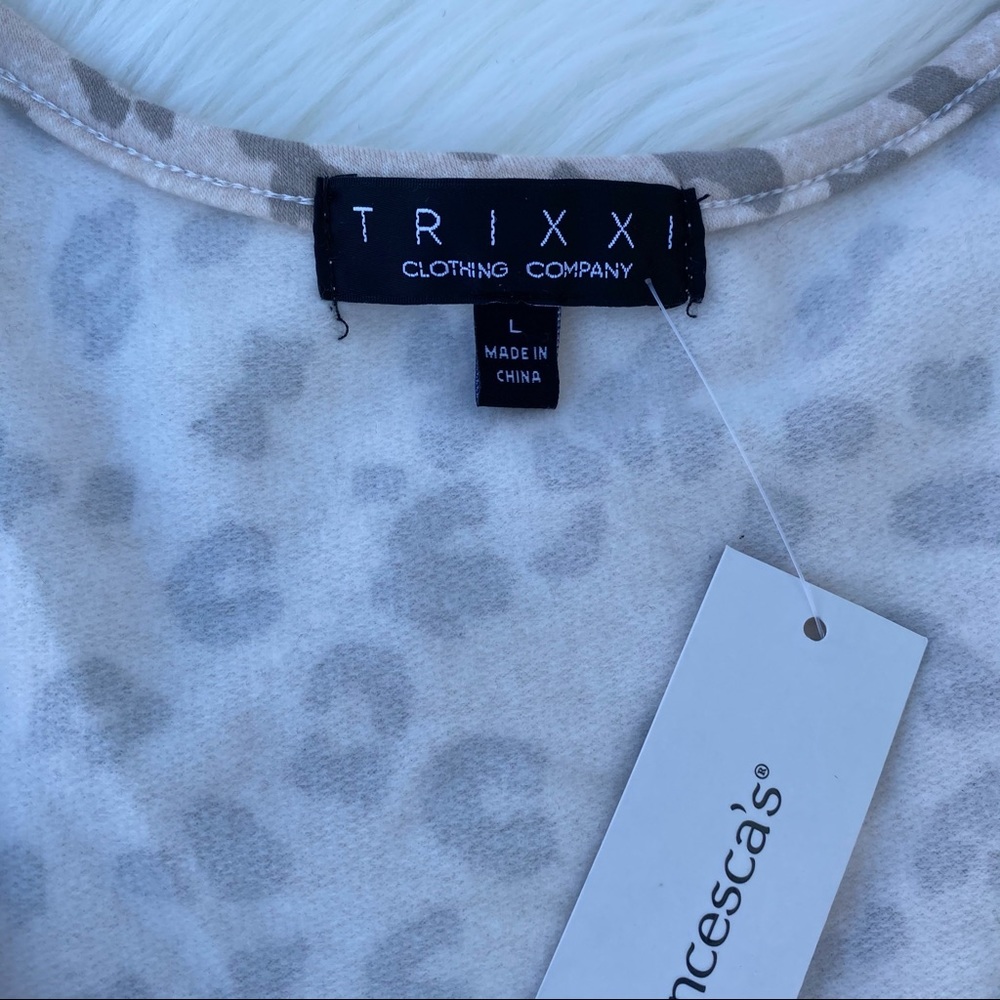 Leopard Cozy Lounge Set - Picture 3 of 5